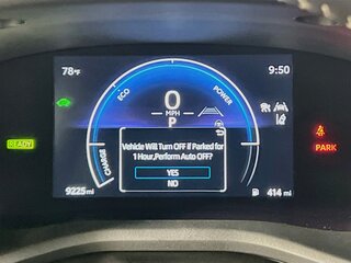2026 Toyota Camry SE — photo 19