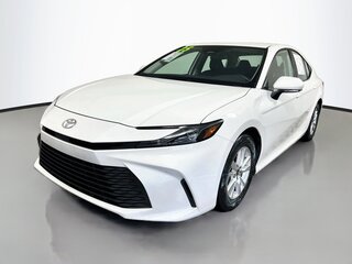 2025 Toyota Camry LE — photo 7