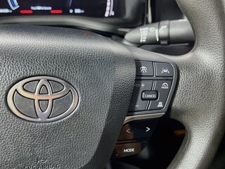 2025 Toyota Camry LE — photo 17