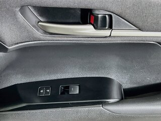 2025 Toyota Camry LE — photo 29