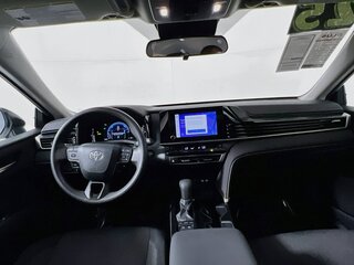 2025 Toyota Camry LE — photo 27