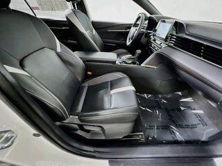 2025 Toyota Camry SE — photo 28
