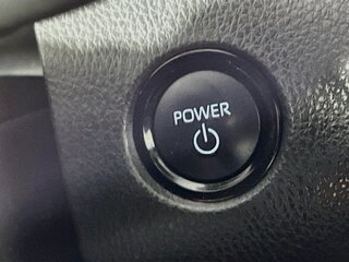 2025 Toyota Camry SE — photo 20