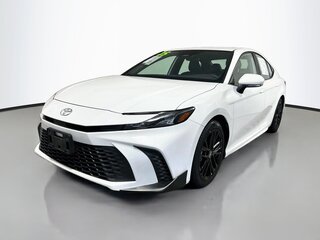 2025 Toyota Camry SE — photo 7
