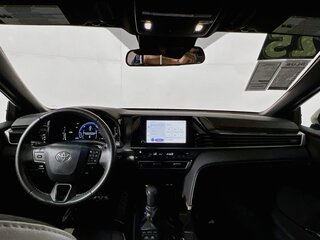 2025 Toyota Camry SE — photo 27