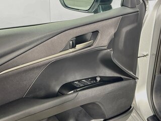 2025 Toyota Camry LE — photo 14