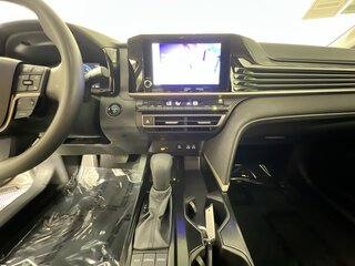 2025 Toyota Camry LE — photo 22