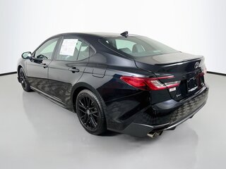 2025 Toyota Camry SE — photo 5