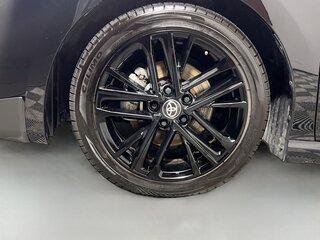 2025 Toyota Camry SE — photo 11