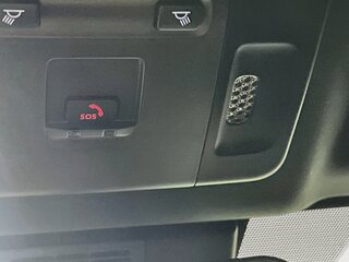 2025 Toyota Camry SE — photo 19