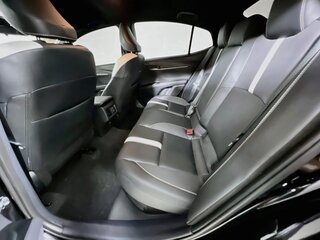 2025 Toyota Camry SE — photo 26