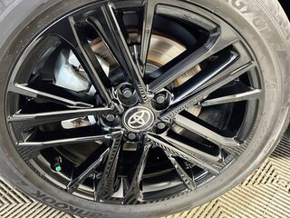 2025 Toyota Camry SE — photo 11