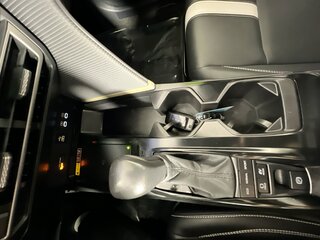 2025 Toyota Camry SE — photo 22