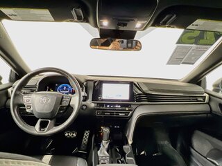 2025 Toyota Camry SE — photo 27