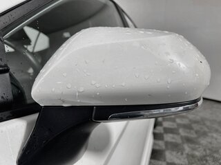 2025 Toyota Camry SE — photo 10