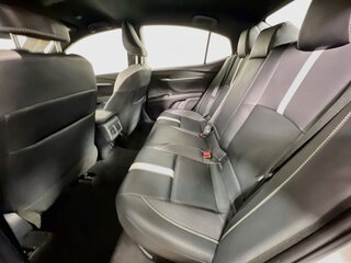 2025 Toyota Camry SE — photo 26