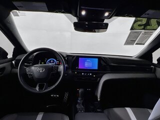2025 Toyota Camry SE — photo 27