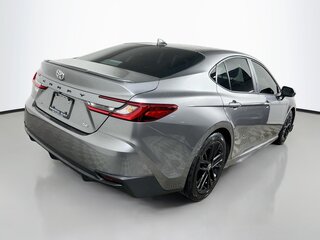 2025 Toyota Camry SE — photo 3