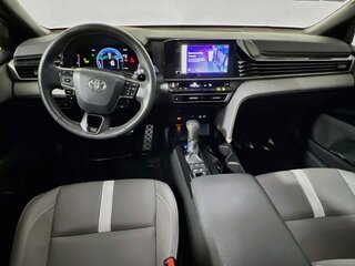 2025 Toyota Camry SE — photo 27