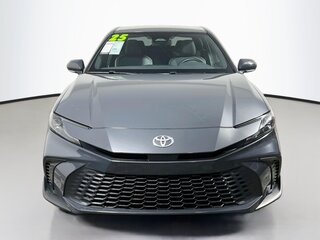 2025 Toyota Camry SE — photo 8