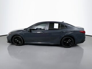 2025 Toyota Camry SE — photo 6