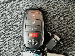 2026 Toyota Camry SE — photo 33
