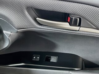 2026 Toyota Camry SE — photo 29