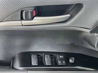 2026 Toyota Camry SE — photo 14