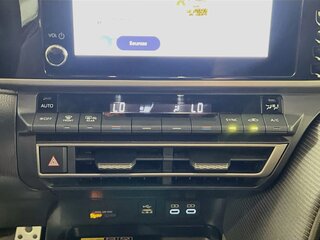 2026 Toyota Camry SE — photo 23