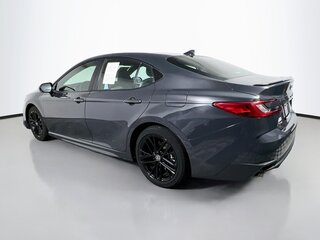 2025 Toyota Camry SE — photo 5