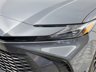 2025 Toyota Camry SE — photo 9