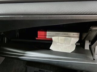 2025 Toyota Camry SE — photo 32