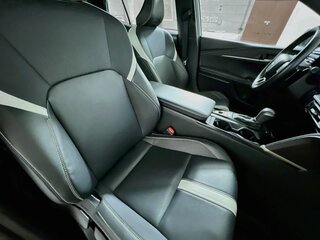2025 Toyota Camry SE — photo 28