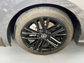 2025 Toyota Camry SE — photo 11