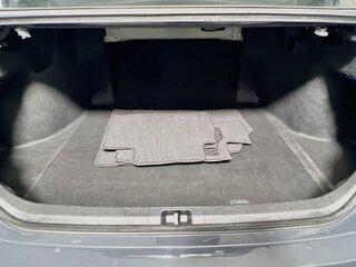2025 Toyota Camry SE — photo 31