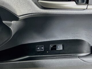 2025 Toyota Camry LE — photo 29