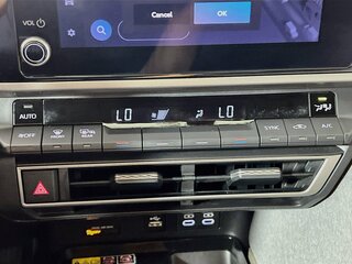 2025 Toyota Camry LE — photo 23
