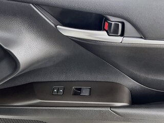 2024 Toyota Camry SE — photo 28
