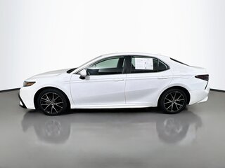 2024 Toyota Camry SE — photo 6