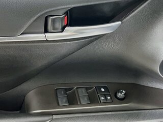 2024 Toyota Camry SE — photo 14