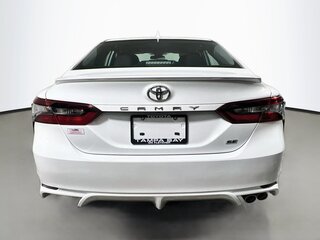 2024 Toyota Camry SE — photo 4