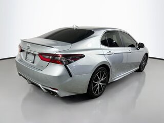 2024 Toyota Camry SE — photo 3
