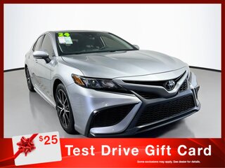 2024 Toyota Camry SE — photo 1