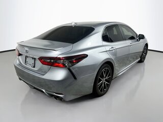 2024 Toyota Camry SE — photo 3
