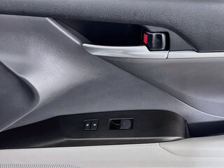 2024 Toyota Camry SE — photo 28
