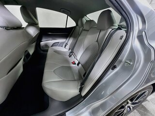 2024 Toyota Camry SE — photo 25