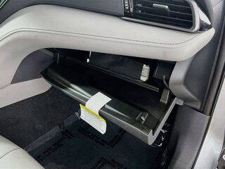 2024 Toyota Camry SE — photo 31