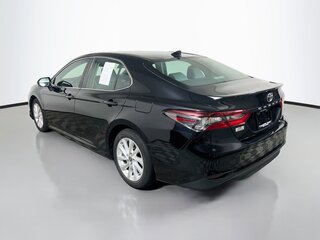 2024 Toyota Camry LE — photo 5