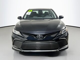 2024 Toyota Camry LE — photo 8