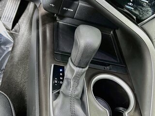 2024 Toyota Camry LE — photo 21